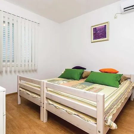 Loza Ντουμπρόβνικ